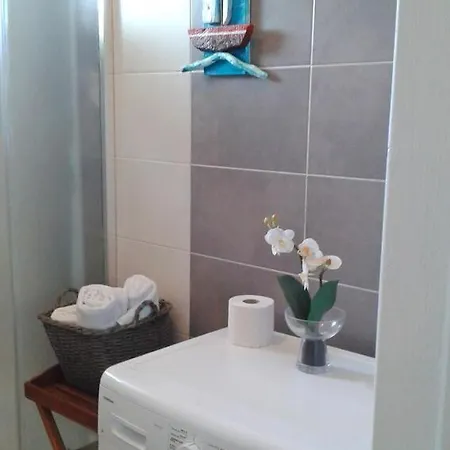 Διαμέρισμα By The Sea - 19336 *