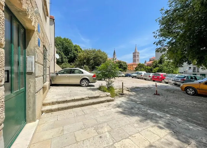 Apartment By The Sea - 19336